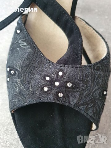 Италиански обувки от набук, снимка 3 - Дамски обувки на ток - 33650704