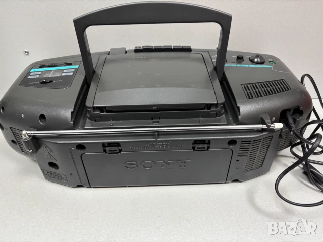 CD РадиоКасетофон SONY CFD-9 Sony Corporation; Tokyo, снимка 12 - Радиокасетофони, транзистори - 52882400