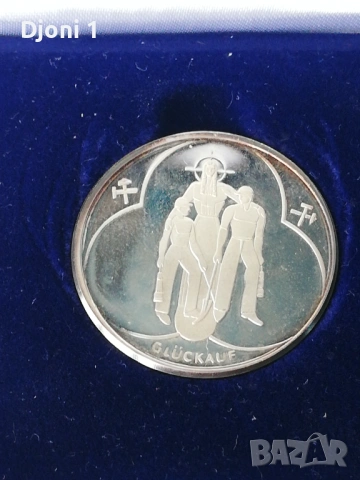 Сребърен медал Асоциация на мениджърите 0.999, снимка 3 - Антикварни и старинни предмети - 53275794