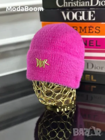 Dior зимни дамски шапки , снимка 3 - Шапки - 48250848