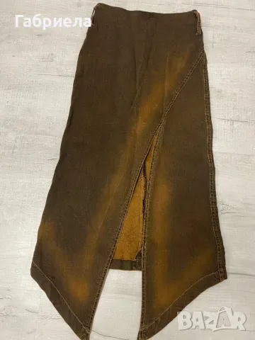 Кафява дънкова пола с цепка