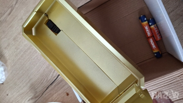 Пистолет за банкноти, снимка 2 - Други игри - 51737715