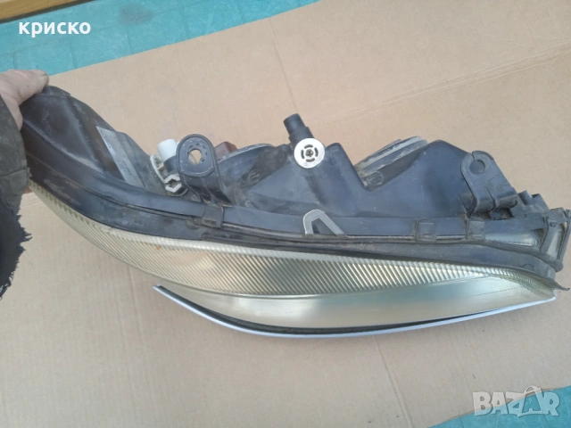 фар опел зафира , снимка 3 - Части - 47441627