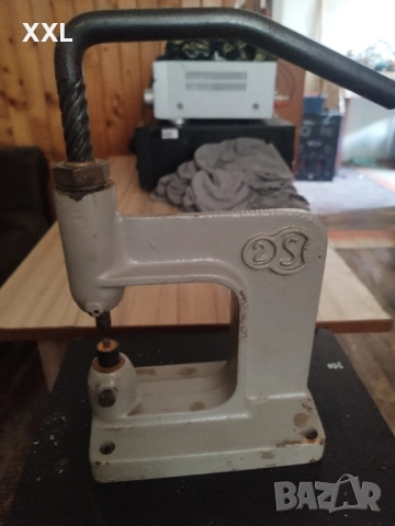 винтова преса