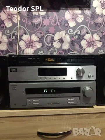 Akai fm stereo tuner , снимка 1 - Аудиосистеми - 48372845