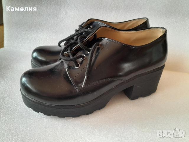 Дамски обувки, 35 номер, снимка 2 - Дамски обувки на ток - 44861140