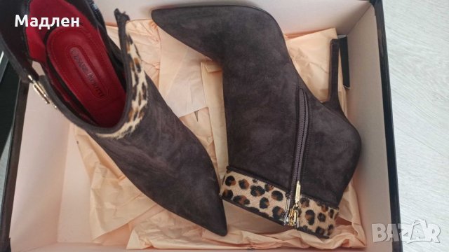 Оригинални обувки Cesare Paciotti, снимка 2 - Дамски боти - 34766909