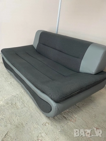 Двоен диван в много добро състояние , снимка 4 - Дивани и мека мебел - 51838409