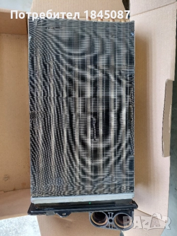 Радиатор за парно на Рено Меган Сценик 96-99г и Сценик 99-03г., снимка 2 - Части - 51701745