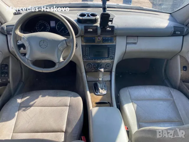 Mercedes-Benz C220 CDI, снимка 7 - Автомобили и джипове - 49174790