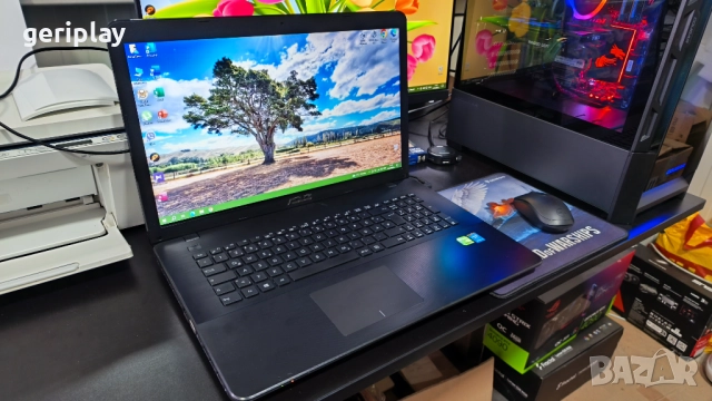 Голям и Бърз 17.3 Лаптоп ASUS с Intel Core i5 / 12Gb RAM / GeForce 920M / SSD, снимка 2 - Лаптопи за дома - 52697814