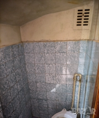 Продавам къща в гр. Смолян, кв. Долно Райково, снимка 13 - Къщи - 52179850