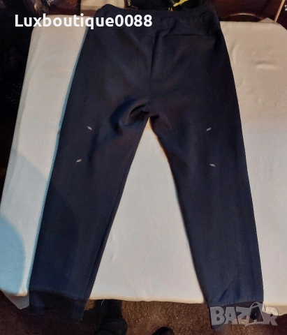 Комплект Boss Essentials L, снимка 9 - Спортни дрехи, екипи - 53293624