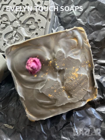 натурален сапун „Пепел от рози“, снимка 4 - Козметика за тяло - 51104627