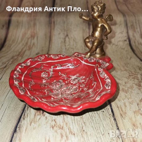 Ангелче в мида порцелан и бронз, снимка 4 - Декорация за дома - 28444365