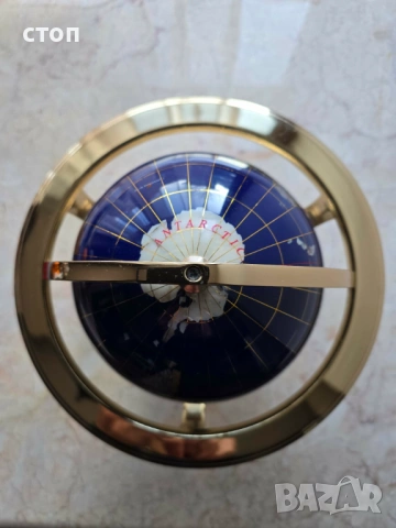 Настолен глобус от полускъпоценни камъни, снимка 3 - Антикварни и старинни предмети - 53443419