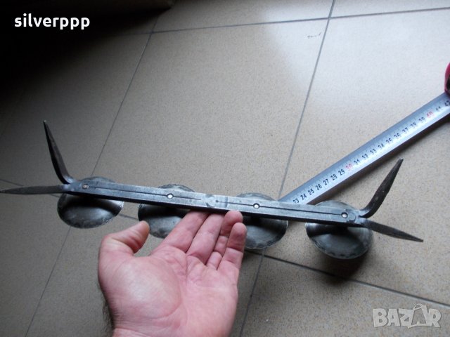  Масивен кован свещник , снимка 4 - Други ценни предмети - 27056714