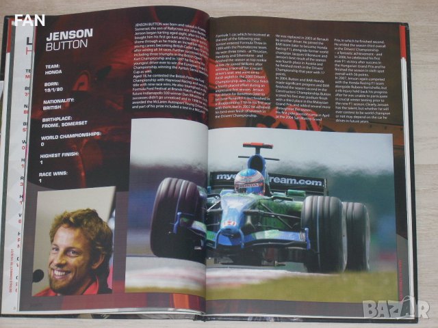 Официални книги - годишници на Формула 1 за 2008 и 2010 г., снимка 7 - Други - 40758922