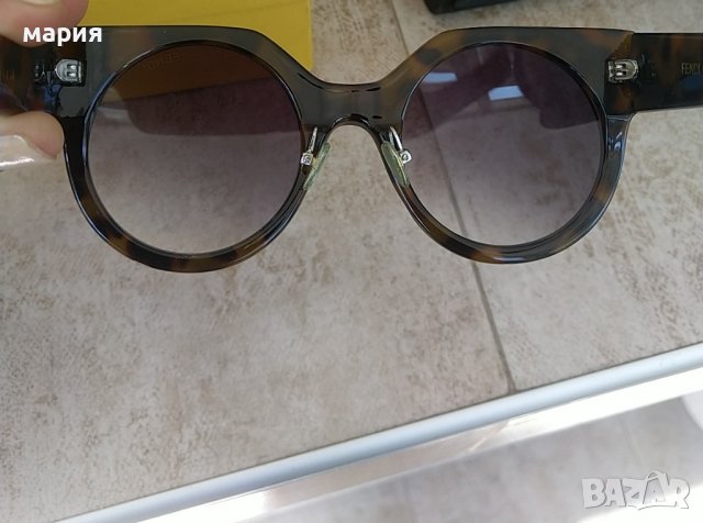 Дамски слънчеви очила Fendi 1:1с оригинала, снимка 2 - Слънчеви и диоптрични очила - 36948045