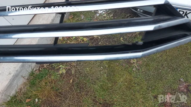 Решетка за Пасат b8, снимка 2 - Части - 47875359