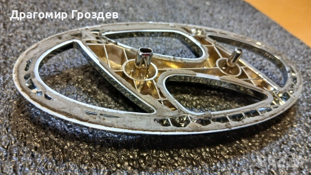 Оригинална емблема (лого) за Hyundai Tucson III Facelift / Хюндай Туксон (2018-2021), снимка 5 - Части - 53391762