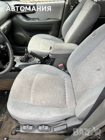 На ЧАСТИ  Hyundai Santa Fe 2004г 2.0CRDI 4x4, снимка 11 - Автомобили и джипове - 43374417