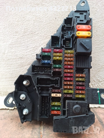 Ел. Табло бушони багажник BMW 525d, снимка 3 - Части - 53262933