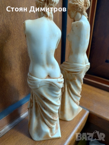 Две статуетки от ТУНИС на Венера Милоска височина 25см,ръчна изработка по оригинал , снимка 4 - Колекции - 51976289