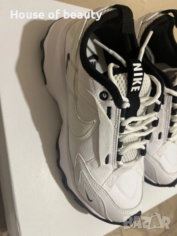 Nike 35 номер, снимка 3 - Маратонки - 53351090