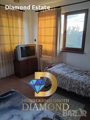 Двуетажна къща в град Меричлери, снимка 10 - Къщи - 50068854