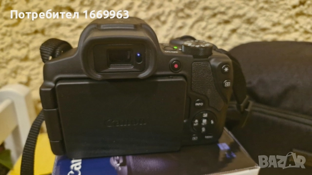 Фотоапарат Canon SX 70 HS, снимка 4 - Фотоапарати - 52444203