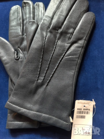 нови кожени ръкавици размер 8 Холандия с етикет, снимка 3 - Ръкавици - 43897643