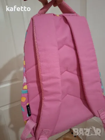 Много сладка раница с много джобове , снимка 5 - Раници - 47676102