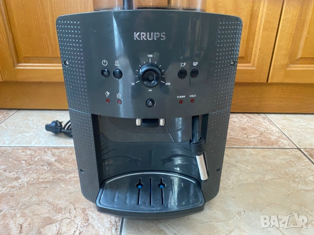 Кафеавтомат KRUPS ЕА8100, малко използван, снимка 5 - Кафемашини - 53537083