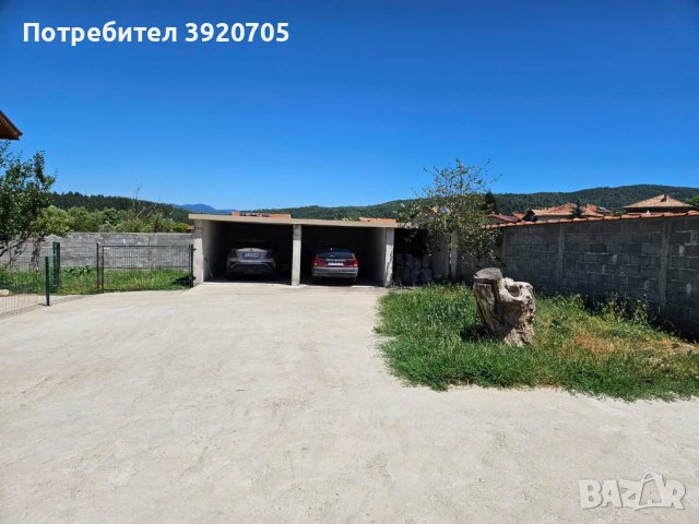 Комфортна и уютна къща в с. Баня чудесна инвестиция 434 кв.м., снимка 3 - Къщи - 43367291