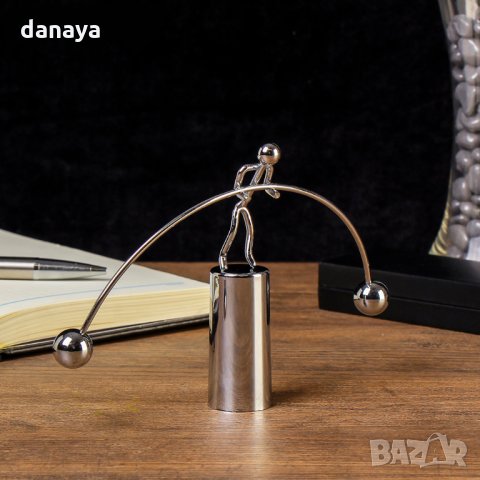 1282 Антистрес махало с форма на щангист подарък офис играчка, снимка 2 - Декорация за дома - 27273222