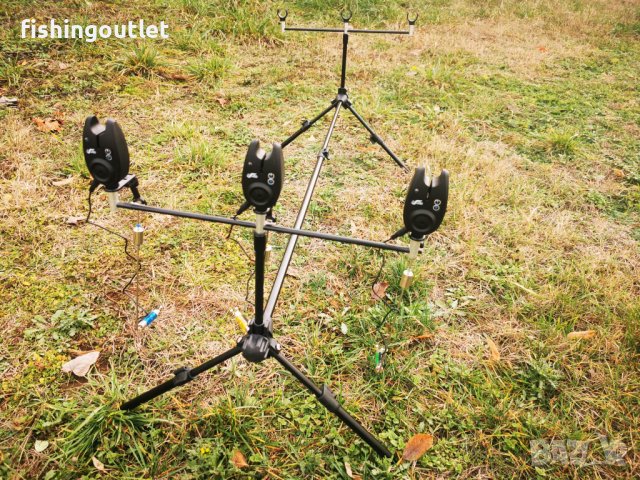 Стойка за дънен риболов, три сигнализатора и три светещи обтегача, снимка 3 - Такъми - 38949550