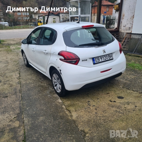 Пежо 208, снимка 2 - Автомобили и джипове - 52618025