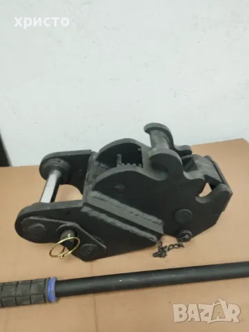 Бързосменник kubota u 10-3, снимка 2 - Селскостопанска техника - 49246609