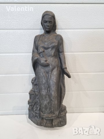 Метална статуетка, снимка 2 - Антикварни и старинни предмети - 43478134