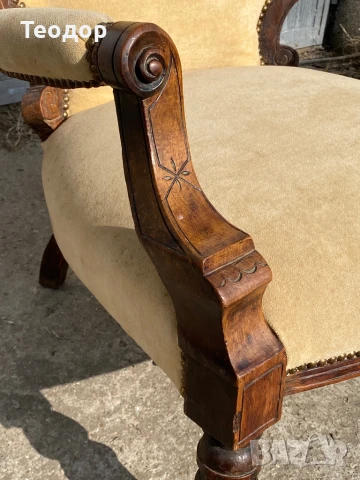 Викторианско кресло около 1900 година , снимка 3 - Антикварни и старинни предмети - 50531511