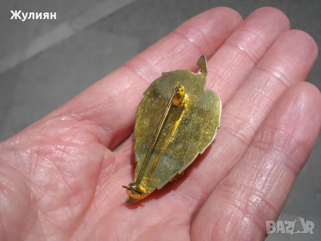 СТАРА ПОЗЛАТЕНА БРОШКА, снимка 6 - Антикварни и старинни предмети - 50139582