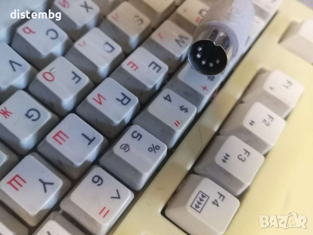  Клавиатура  с DIN букса- 5 пина  Turbo-Plus KB-8001 R+ 