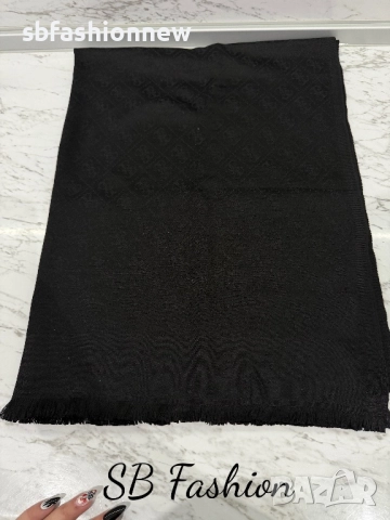 Guess шал кашмир и коприна, снимка 7 - Шалове - 52820781