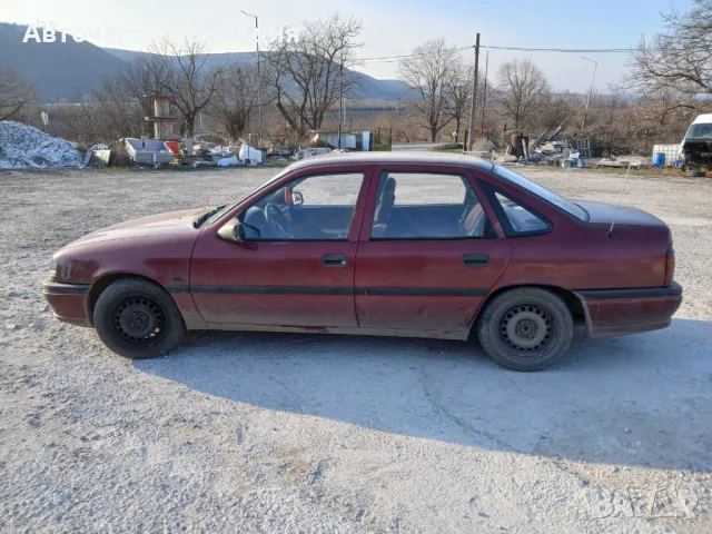 Опел Вектра А, 1,8 S, 1993 г на части, снимка 4 - Автомобили и джипове - 49171150