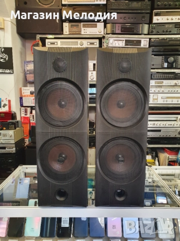 Тонколони B&W 2004 В отлично техническо и визуално състояние.