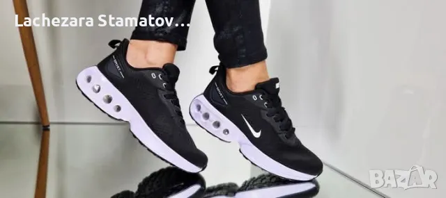 Дамски маратонки Nike, снимка 2 - Маратонки - 48865634