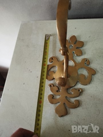 месингова закачалка за стена, снимка 2 - Антикварни и старинни предмети - 42991896