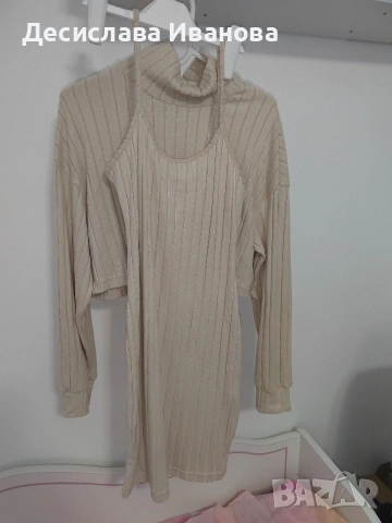 рокля с топ