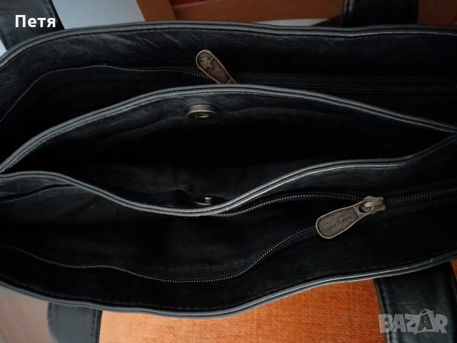 Дамска чанта  -  кожена, черна, снимка 3 - Чанти - 32636361